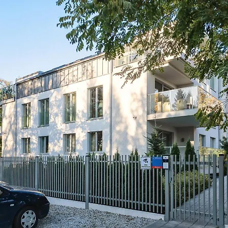 Wygodny Julianow Arturowek Apartment *