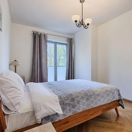 Apartment Wygodny Julianow Arturowek