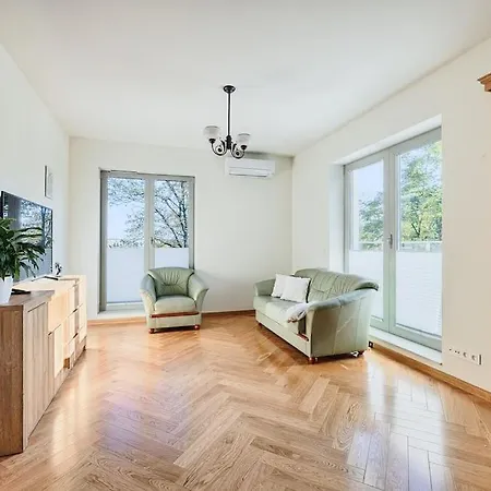 Apartment Wygodny Julianow Arturowek *